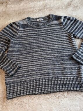 Calvin Klein Gray and blue puffy sleeve Striped Crewneck Sweater medium m